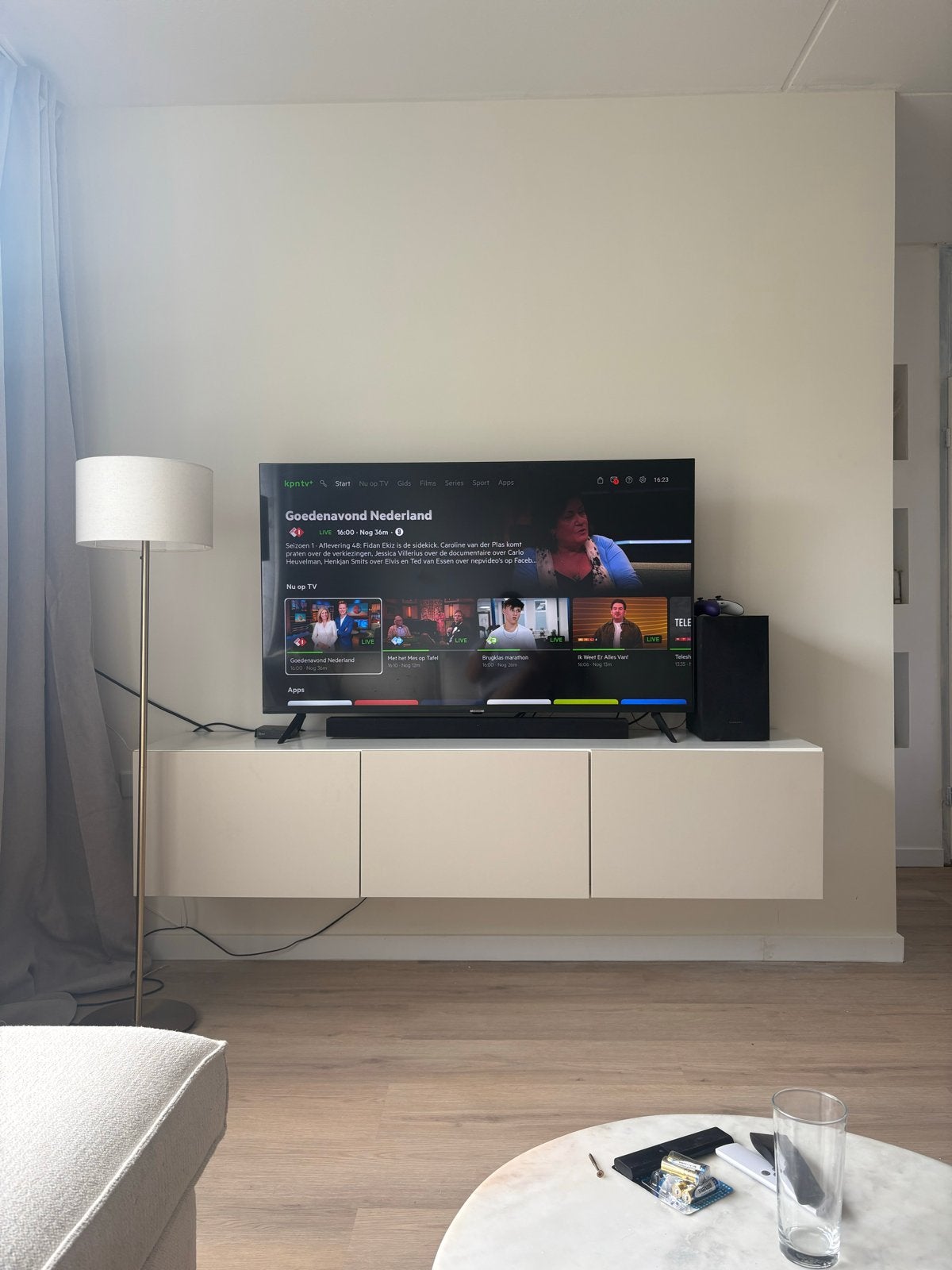 IKEA Besta tv meubel wit beige, Overige materialen, Gebruikt, 150 tot 200 cm, Ophalen of Verzenden