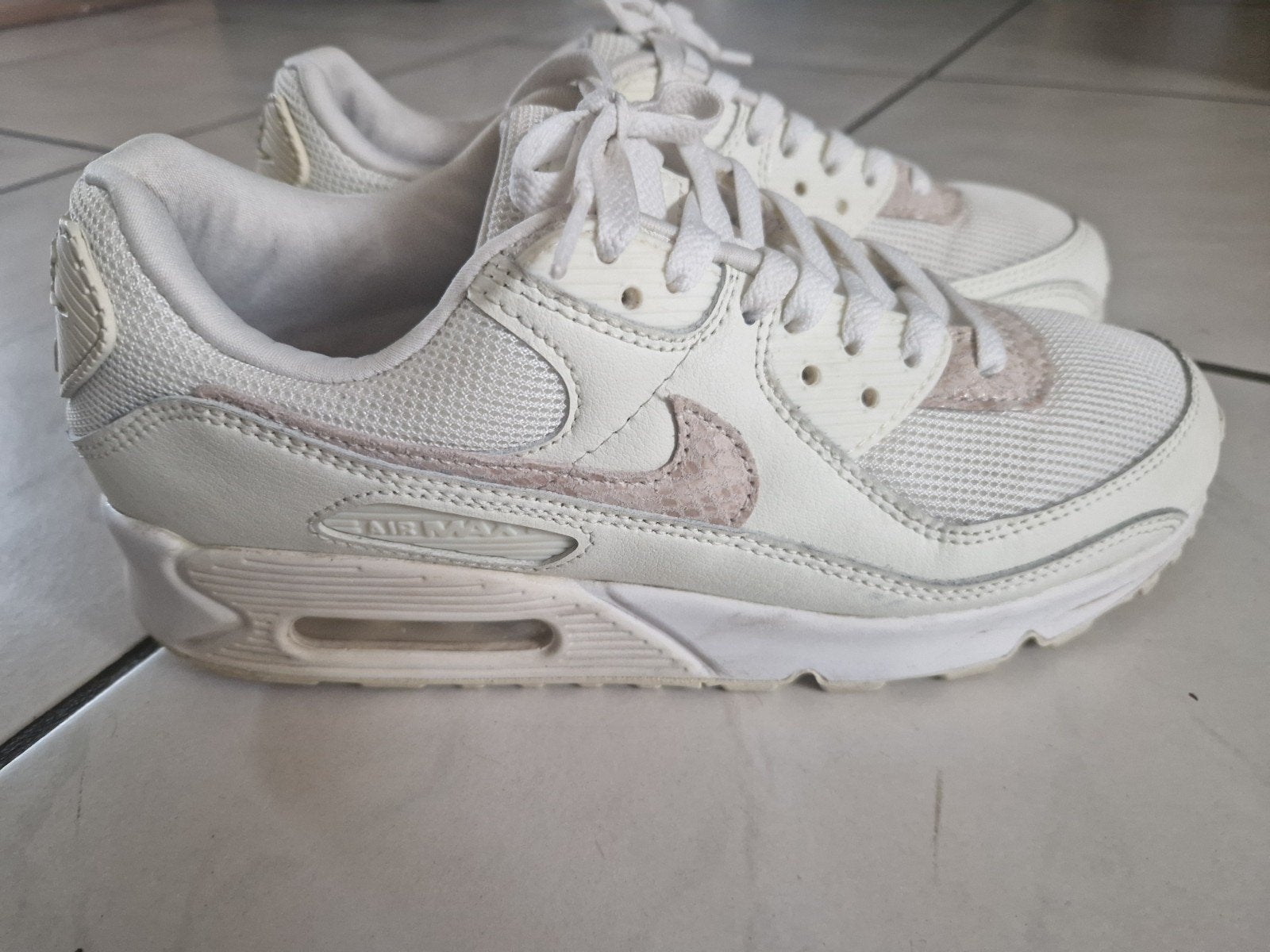 Nike Air Max 90 sneakers - Maat 41, Verzenden, Beige, Nike, Sneakers of Gympen