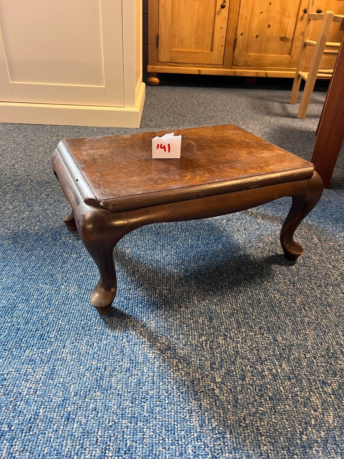 Mahonie Bijzettafel in Nieuwstaat - Elegant & Compact, Ophalen, Nieuw, Hout