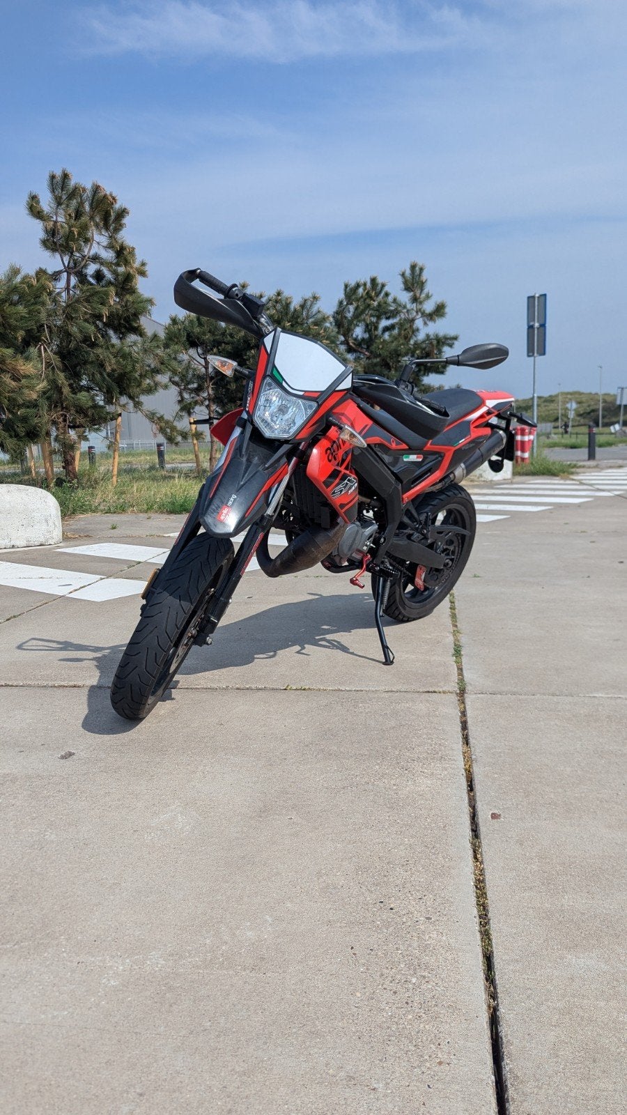 Aprilia sx 50 2019 deze week weg €2400, Maximaal 45 km/u, Ophalen of Verzenden, Zo goed als nieuw, 50 cc