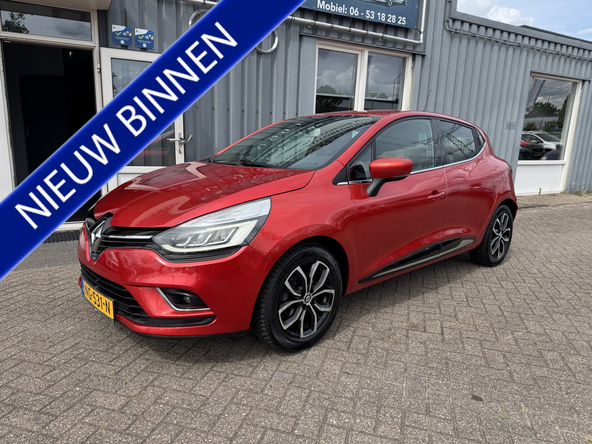 Renault Clio 0.9 TCe Intens (bj 2017), 898 cc, Gebruikt, Leder en Stof, 49 €/maand