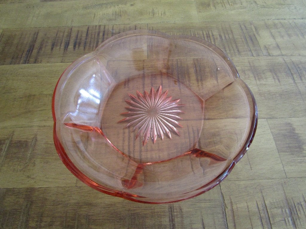 Rosaline schaal geperst glas met stervormig motief jaren'60, Schaal, Rond, Ophalen of Verzenden, Glas