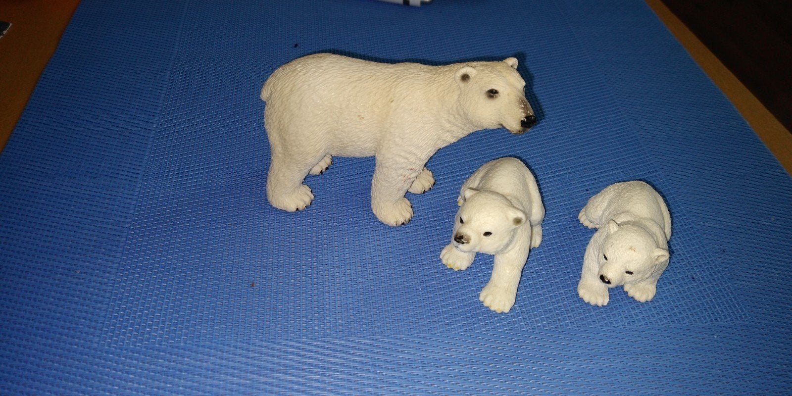 IJsbeer met 2  jongen Schleich, Ophalen of Verzenden, Zo goed als nieuw, Paard, Beeldje of Figuurtje
