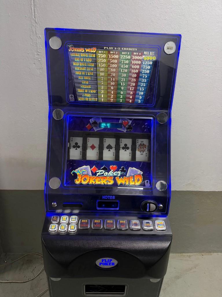 Poker Gokautomaat, Euro, Ophalen, Gebruikt, Met sleutels