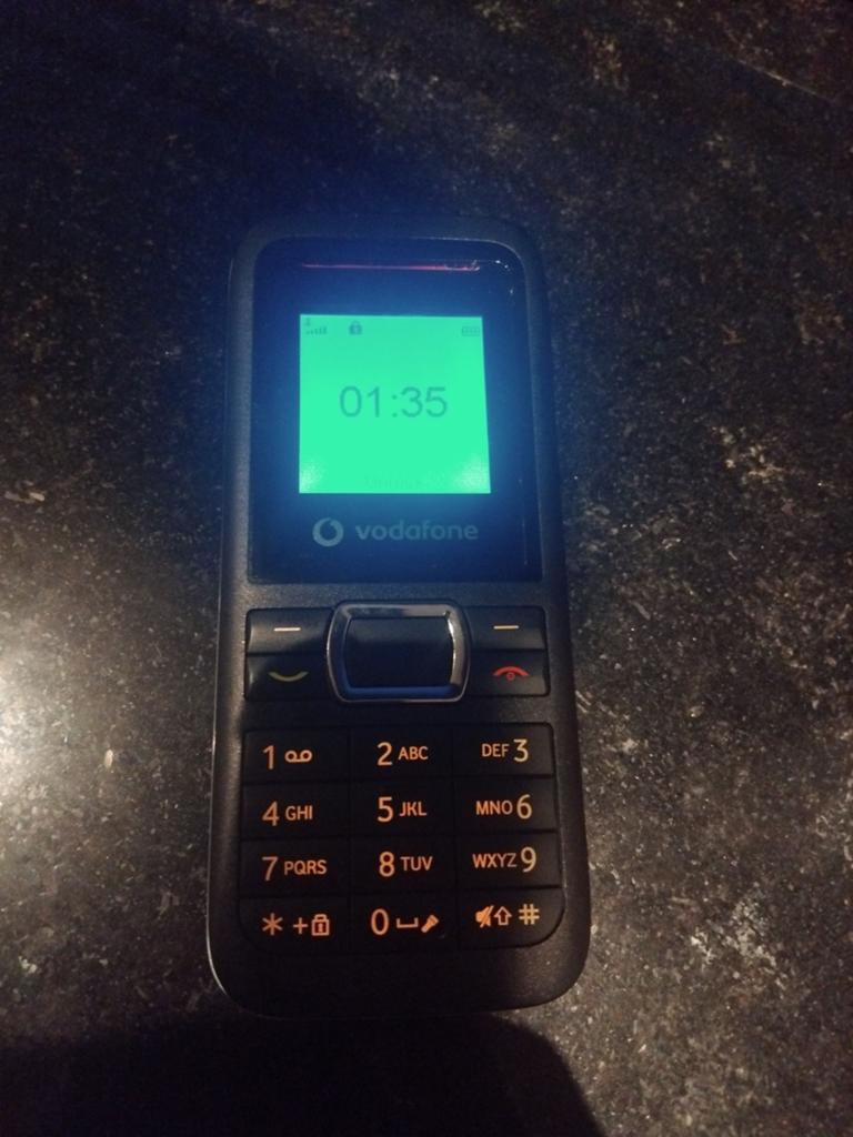 Vodafone 146 mobiele telefoon te koop prijs €10, 128 GB, Ophalen of Verzenden, Zwart, Overige systemen