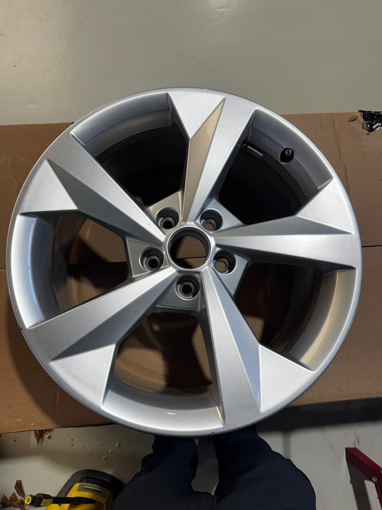 AUDI A3 Velgen 18inch, Auto diversen, Ophalen