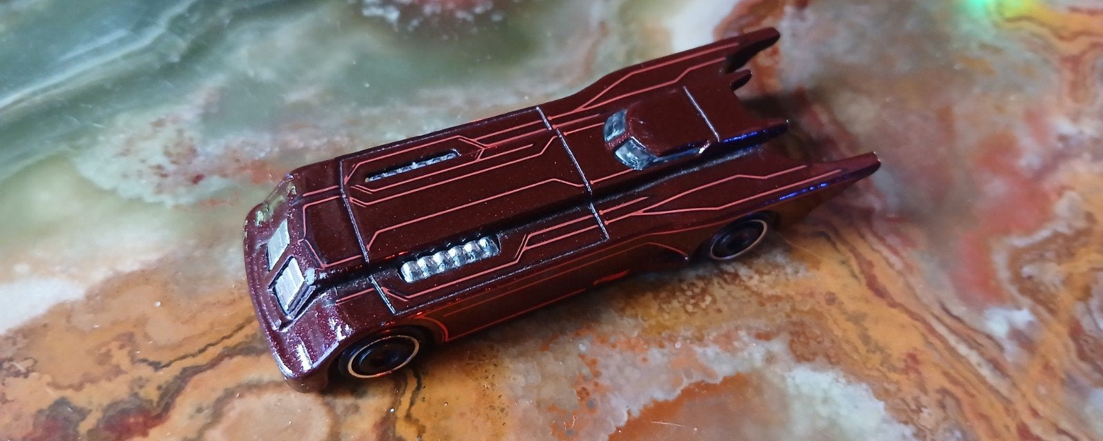 Hot Wheels Batmobile - DC Comics FJV62 (2017), Ophalen of Verzenden, Zo goed als nieuw, Jongen of Meisje