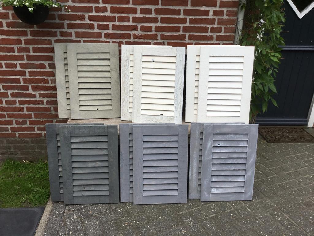 1set luiken voor € 14,00, Ophalen of Verzenden, Zo goed als nieuw