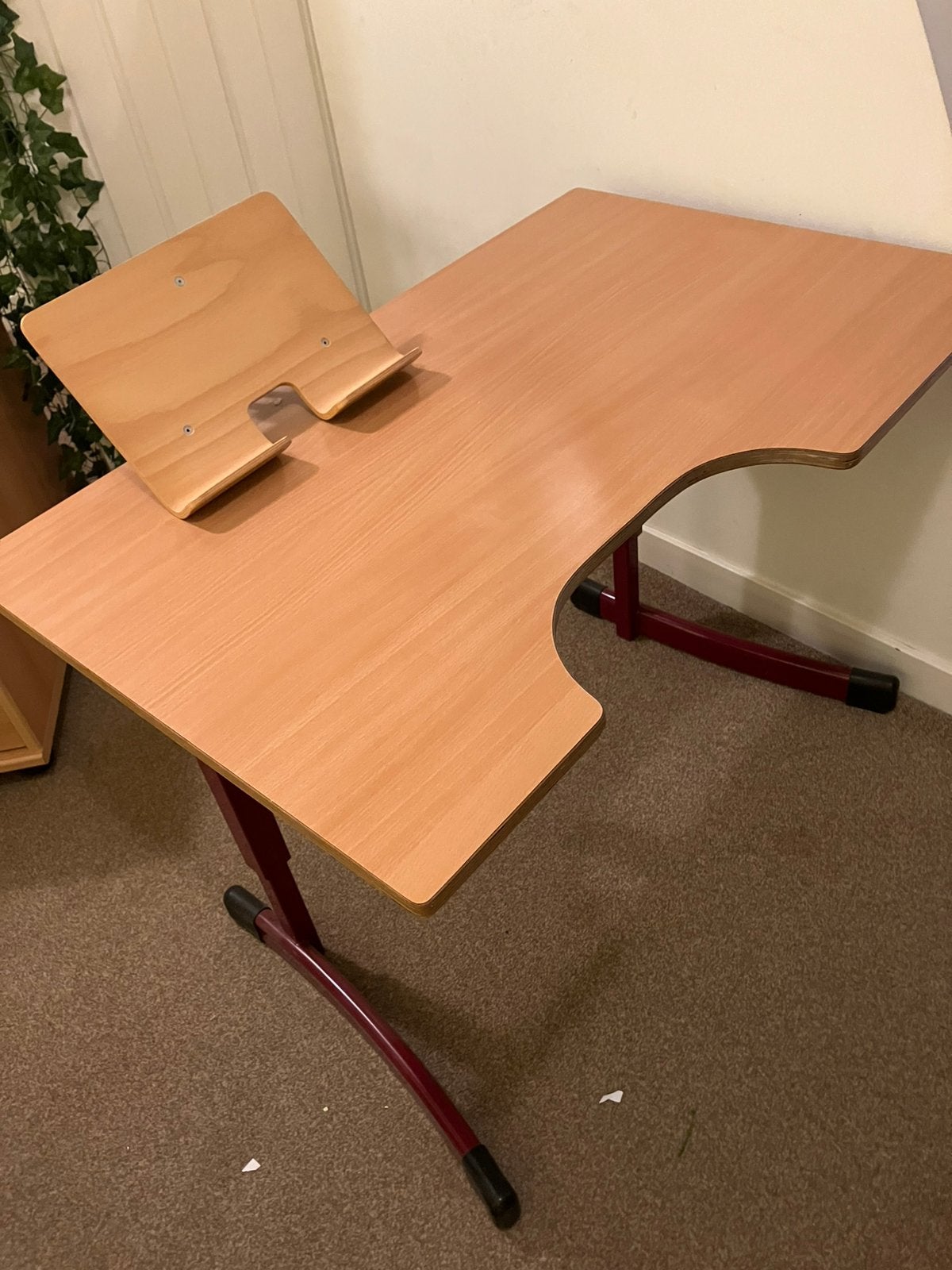 Maatwerk. Kindermeublair. Bureau met stoel., Ophalen, Gebruikt, Overige merken, Kinderbureau