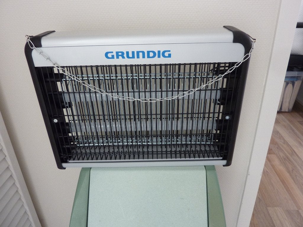 Elektrische muggen doder, Ophalen of Verzenden, Zo goed als nieuw