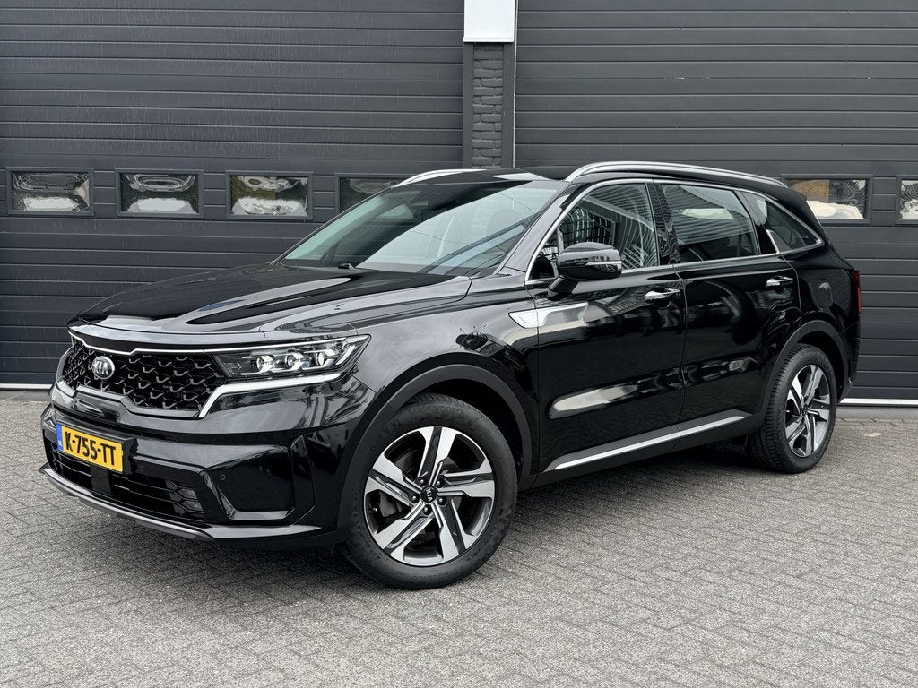 Kia Sorento 1.6 T-GDI Plug-in Hybrid 4WD DynamicLine 7p. | T, Auto's, Kia, Stof, Gebruikt, 7 stoelen, Zwart