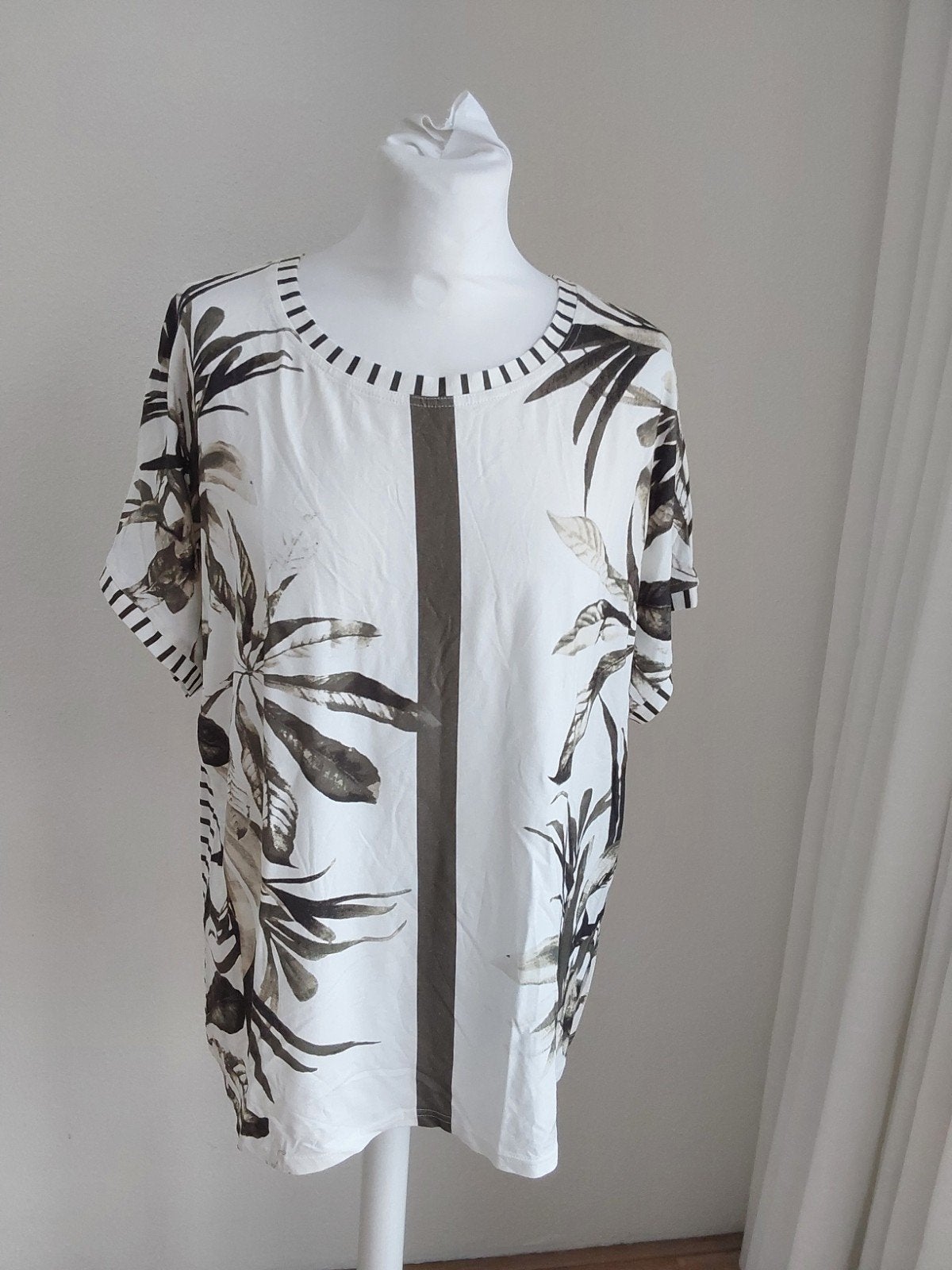 Prachtige top van Frank Walder maat 44, okselm 60cm, 96%visc, Frank Walder, Verzenden, Zo goed als nieuw, Shirt of Top