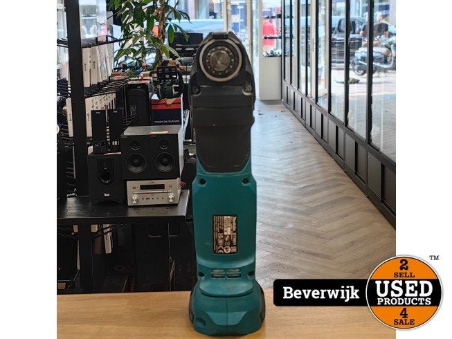 Makita DTM51 Multitool | BJ 2023 - Netjes!, Makita, Zo goed als nieuw, Support@makita.com, Makita Corporation, 3-11-8, Sumiyoshi-cho, 
Anjo, Aichi 446-8502
Japan