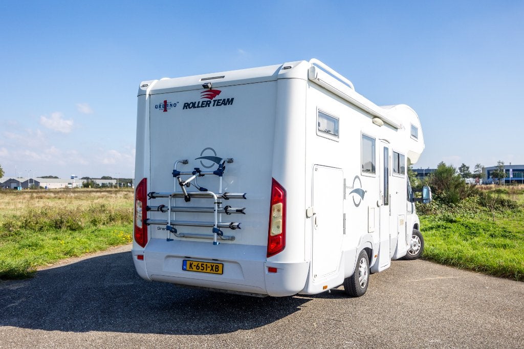 Roller Team Granduca Garage | 6 pers. | 85.566 km | 2008, Caravans en Kamperen, Standaard zit, Alkoof, Fiat, 7 tot 8 meter