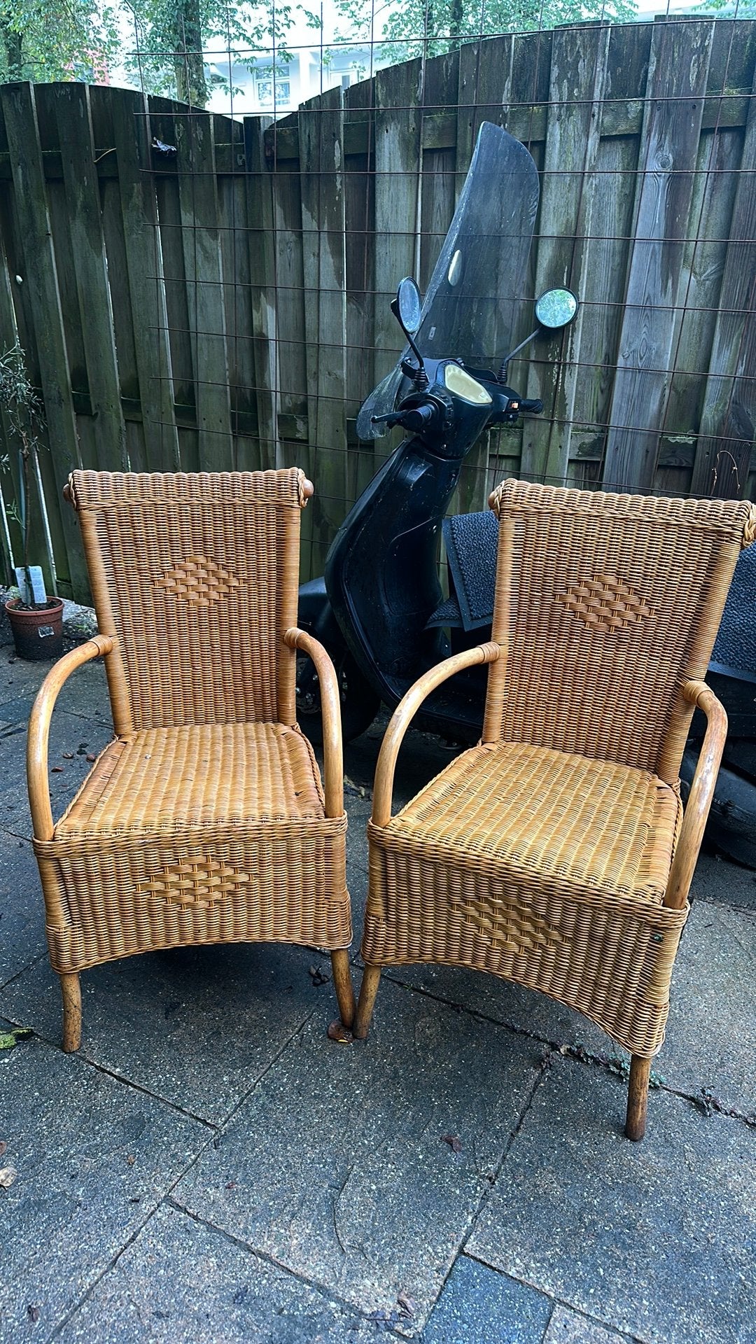 Tuin stoelen-goede staat, Tuin en Terras, Tuinstoelen, Ophalen, Zo goed als nieuw, Rotan