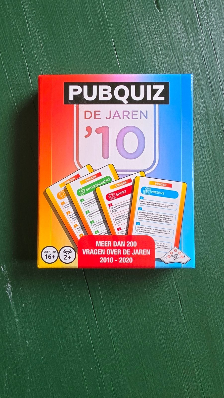 Pubquiz de Jaren '10, Vijf spelers of meer, Ophalen of Verzenden, Zo goed als nieuw, IdOntity Gamos