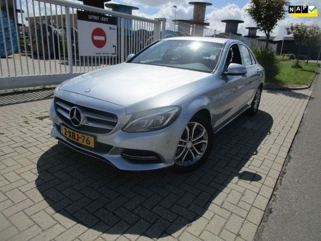 Mercedes-Benz C-klasse 180 Sedan, Achterwielaandrijving, Gebruikt, Bedrijf, Handgeschakeld