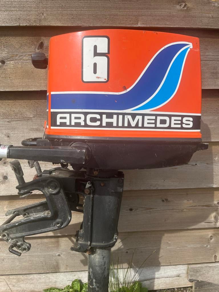Volvo Penta Archimedes 6 pk kortstaart, Ophalen, Gebruikt, 5 tot 10 pk, Buitenboordmotor