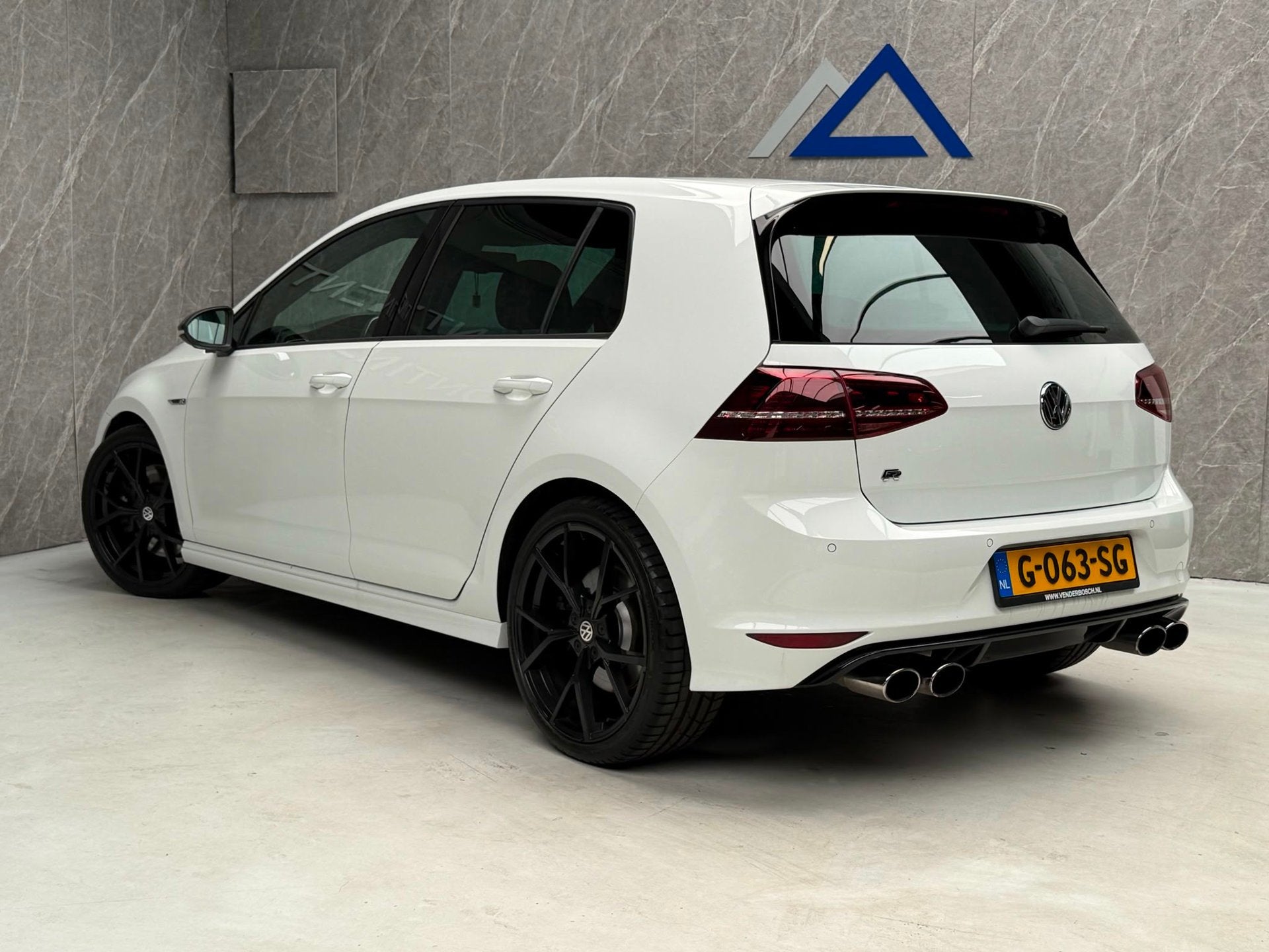 Volkswagen Golf 2.0 TSI R 4Motion / Onderhouden / Milltek /, Auto's, Gebruikt, 4 cilinders, 1984 cc, Wit
