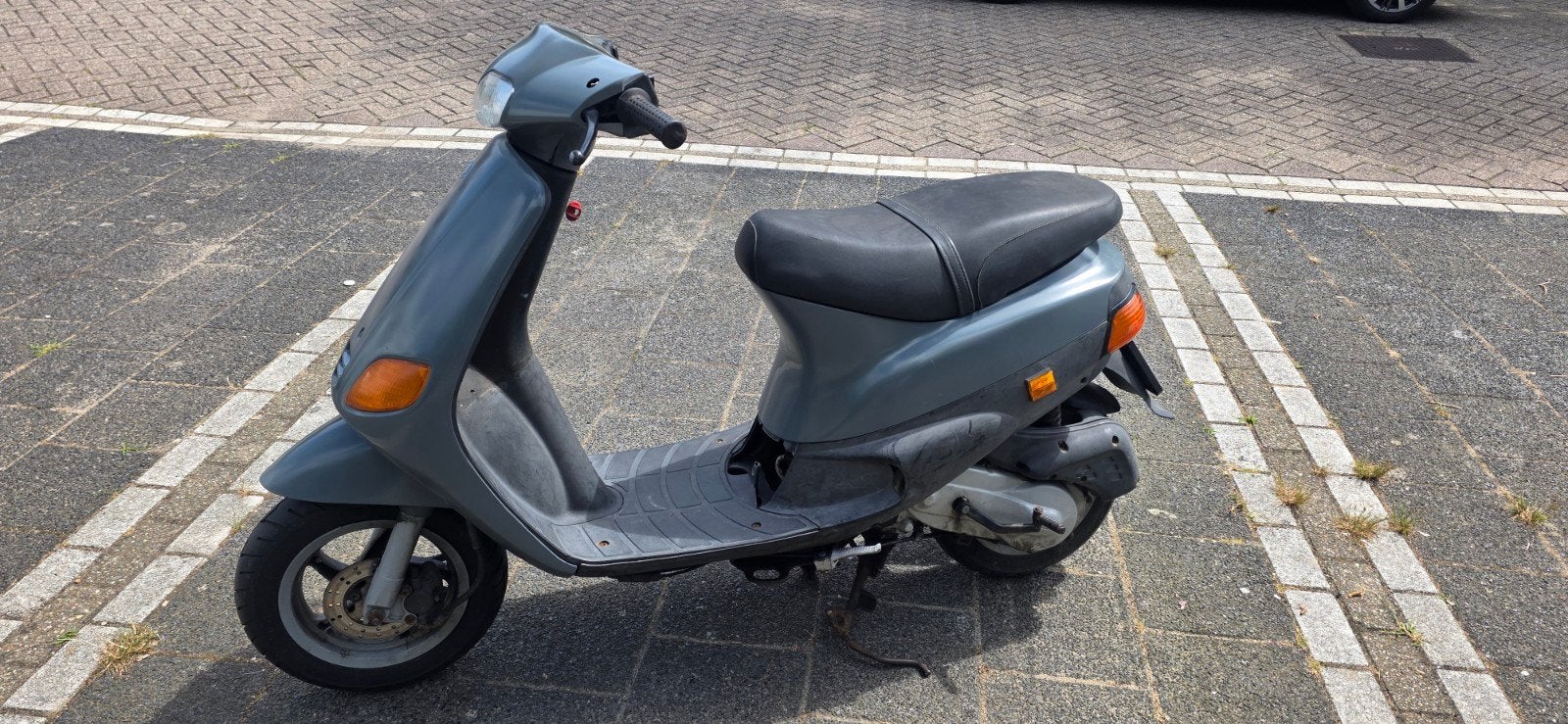 zip type 3 brom zonder 123, Fietsen en Brommers, Scooters | Piaggio, Ophalen, Zo goed als nieuw, Tweetakt, Zip