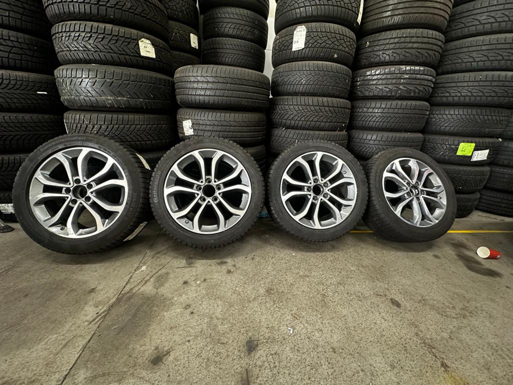 Mercedes-Benz Velgen met ContiWinterContact Winterbanden, Gebruikt, Banden en Velgen, 17 inch, Personenwagen