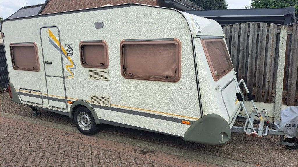 Knaus sudwind 450 bj 2002, Kachel, Rondzit, Omvormbare zithoek, 750 - 1000 kg
