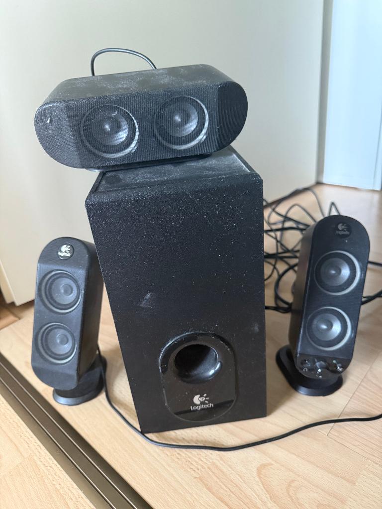Logitech X-530 speakerset, Ophalen, Gebruikt, Minder dan 60 watt, Overige merken