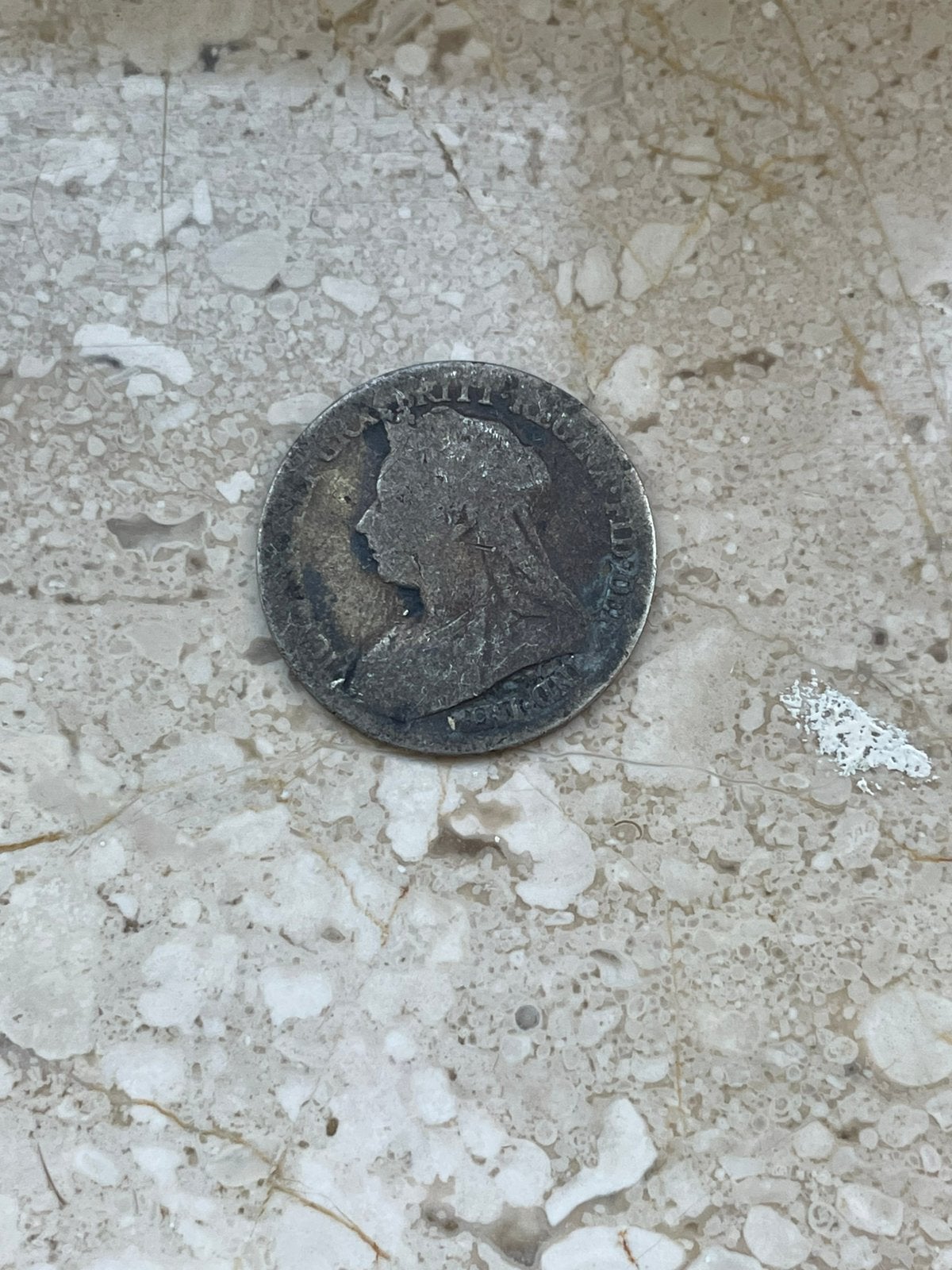 Zilveren 6 pence victoria (oude hoofd) slechte kwaliteit, Ophalen of Verzenden, Overige landen, Losse munt, Zilver