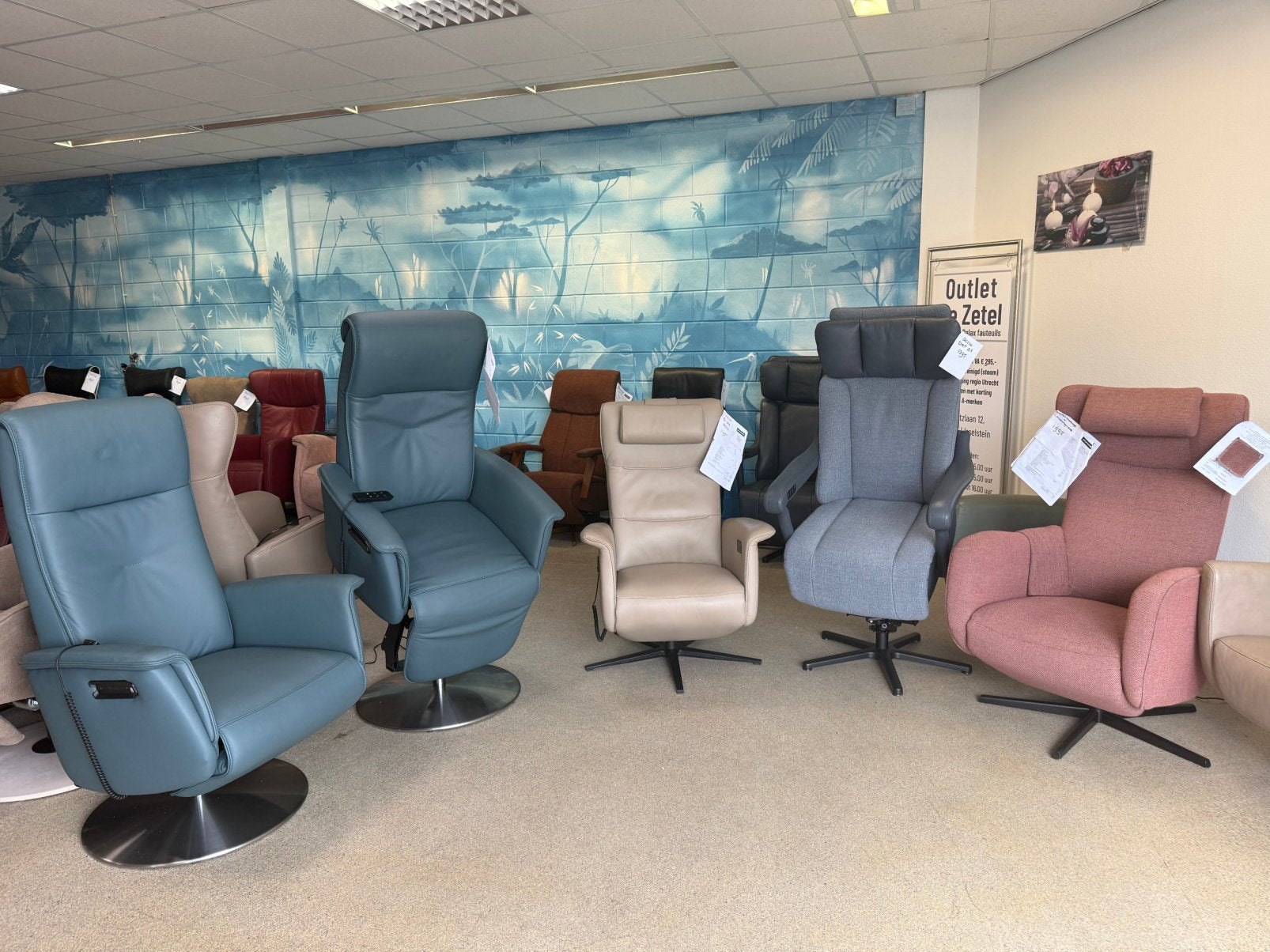 Gebruikt & nieuw sta op relax stoel/fauteuil gratis bezorgd, Zo goed als nieuw, Stof, 50 tot 75 cm, Ruim 100 modellen in alle kleuren en maten
