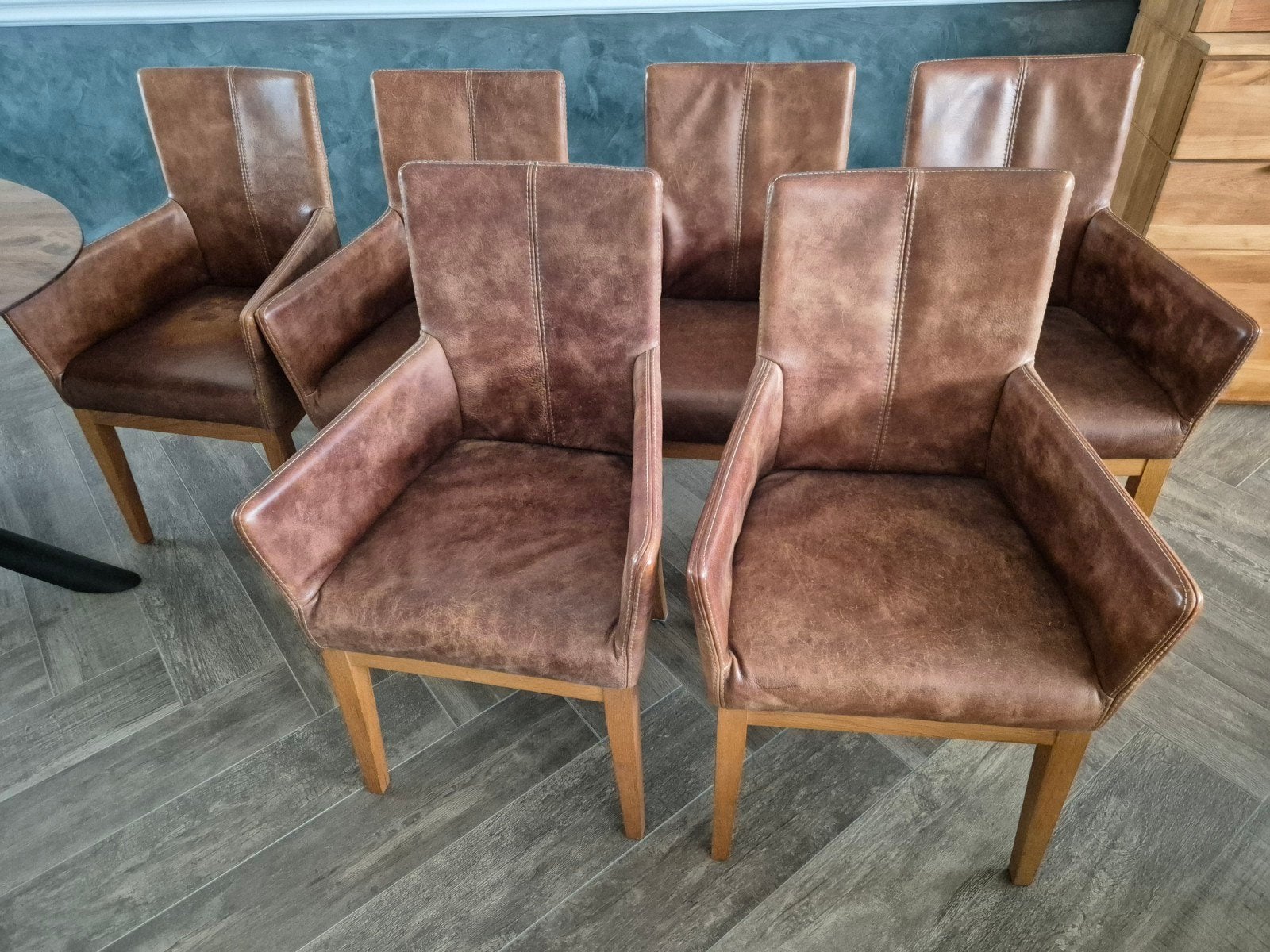 Set van 6 bruine leren eetkamerstoelen met armleuningen, Huis en Inrichting, Stoelen, Gebruikt, Bruin, Vijf, Zes of meer stoelen