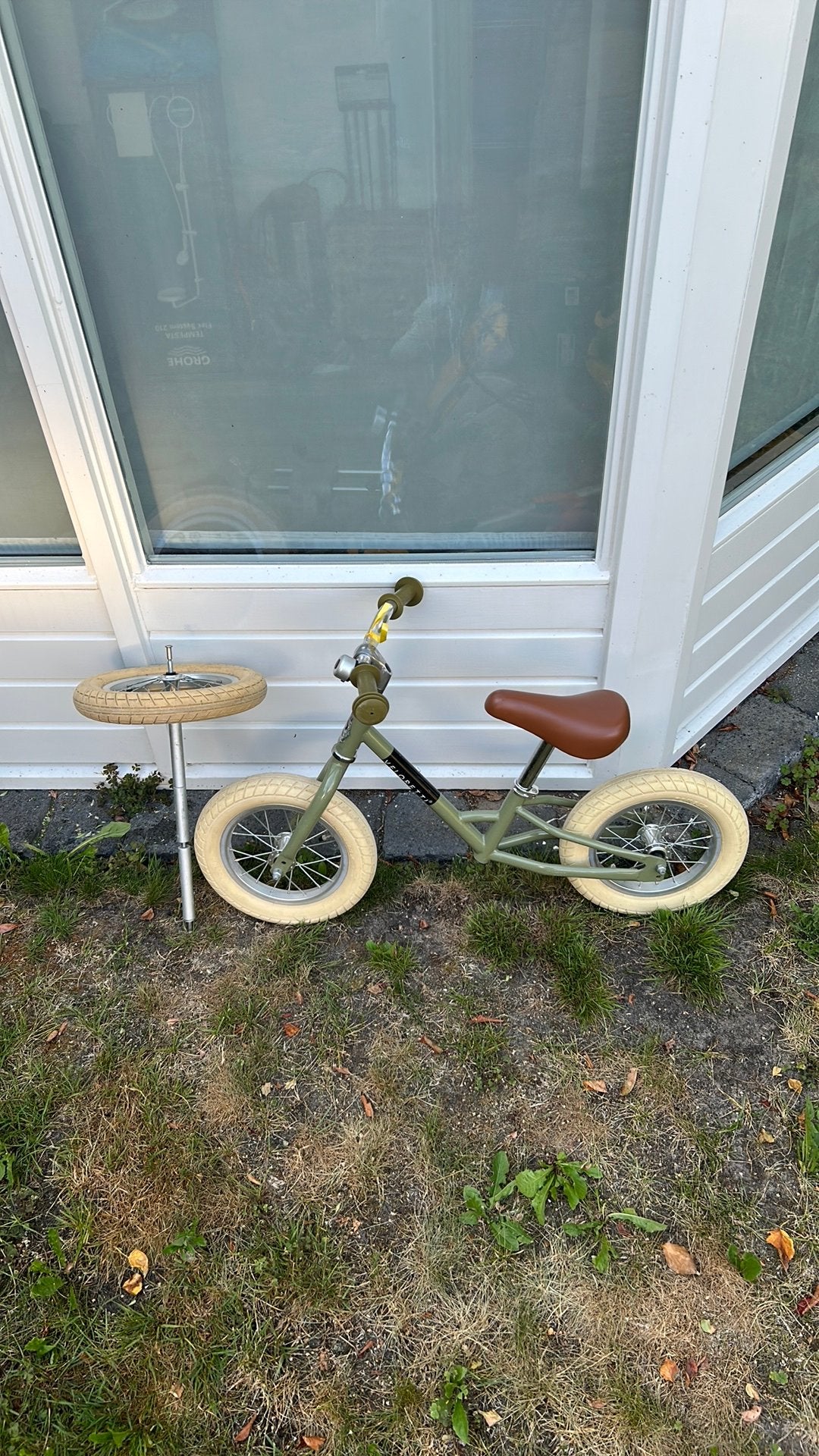 Een loopfiets van veloretti 2 of 3 wieler, Ophalen, Nieuw