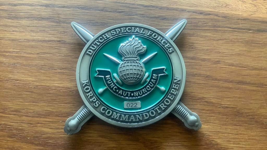Coin KCT met alle wapenfeiten commando’s, Verzamelen, Verzenden, Landmacht, Nederland, Embleem of Badge