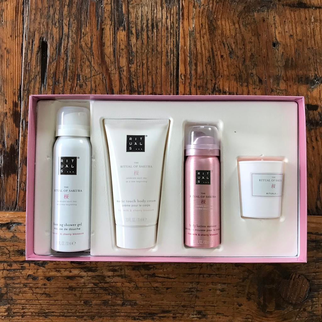 Rituals The Ritual of Sakura Giftset - 4 Bestsellers, Sieraden, Tassen en Uiterlijk, Uiterlijk | Lichaamsverzorging, Nieuw, Overige typen