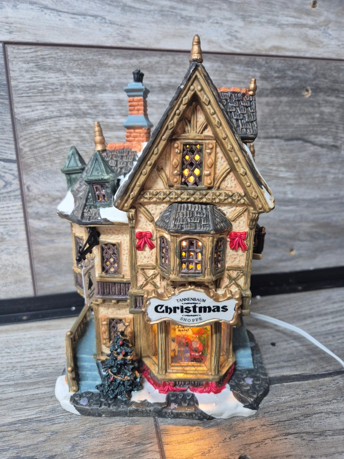 lemax christmas shop met verlichting originele doos kerstdor, Diversen, Ophalen of Verzenden, Zo goed als nieuw