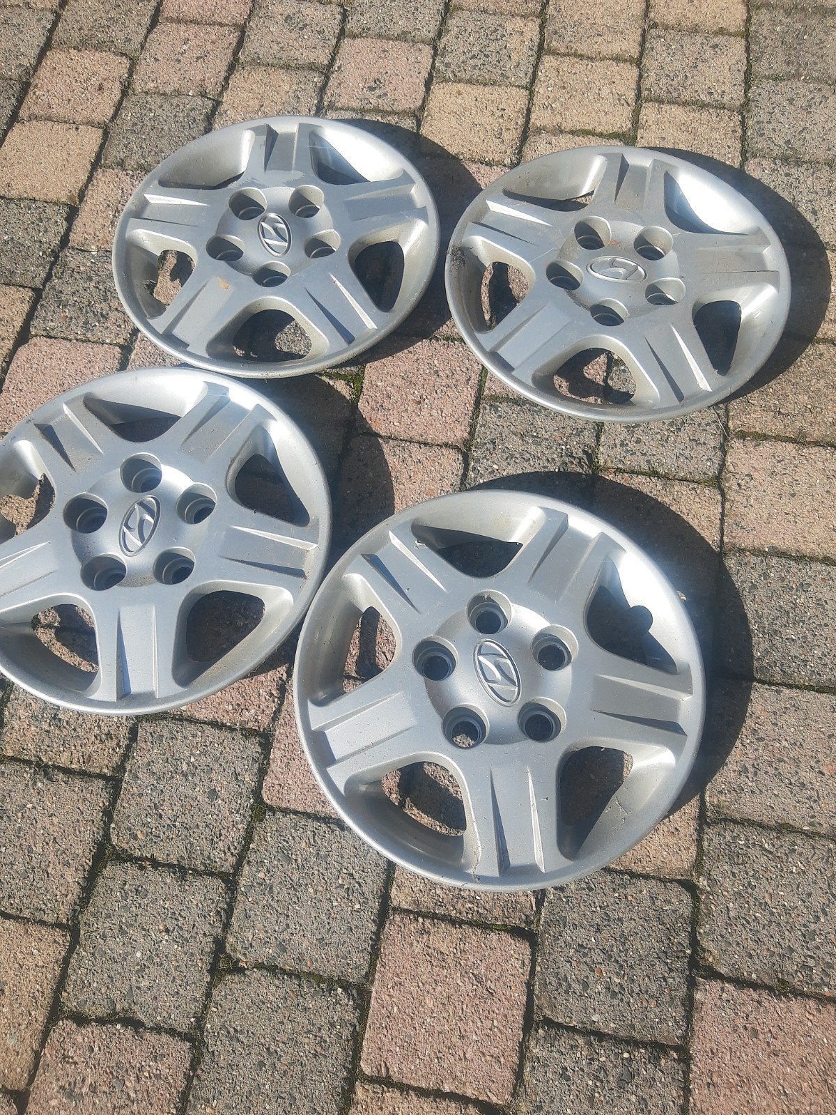 Set van 4 Hyundai wieldoppen teab, Ophalen, Gebruikt