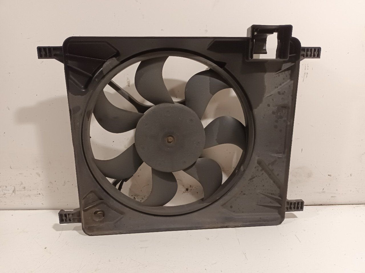 Koelventilatormotor Chevrolet Spark, Onderdelen@venauto.nl, Van der Ven Autorecycling B.V., Gebruikt, Ettenseweg 76, 4706 PB Roosendaal, The Netherlands