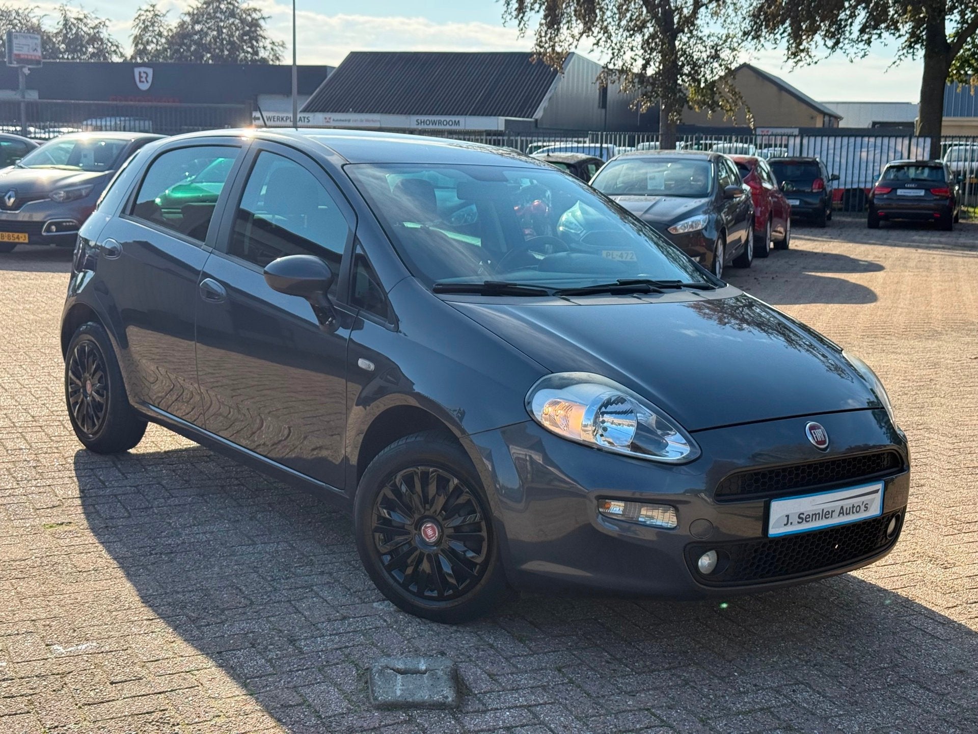 Fiat Punto Evo 1.2 AIRCO CRUISE CONTROL APK 05-2027, Auto's, Voorwielaandrijving, 1242 cc, 4 cilinders, 400 kg