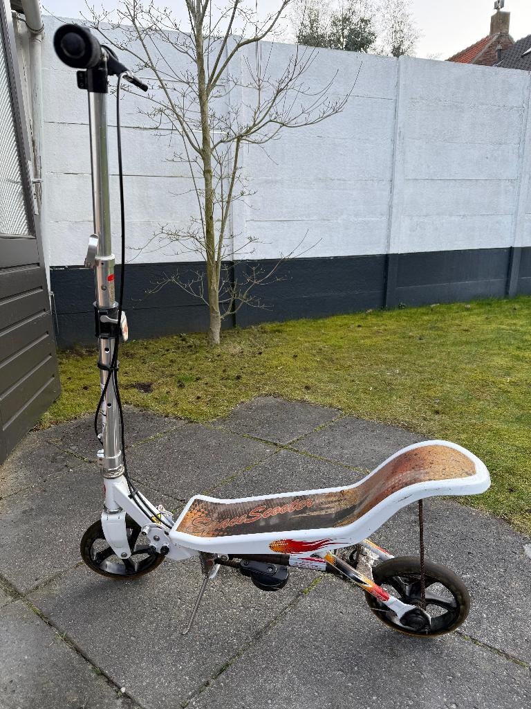 space scooter (step), Fietsen en Brommers, Steps, Ophalen, Gebruikt, Overige typen, Space Scooter