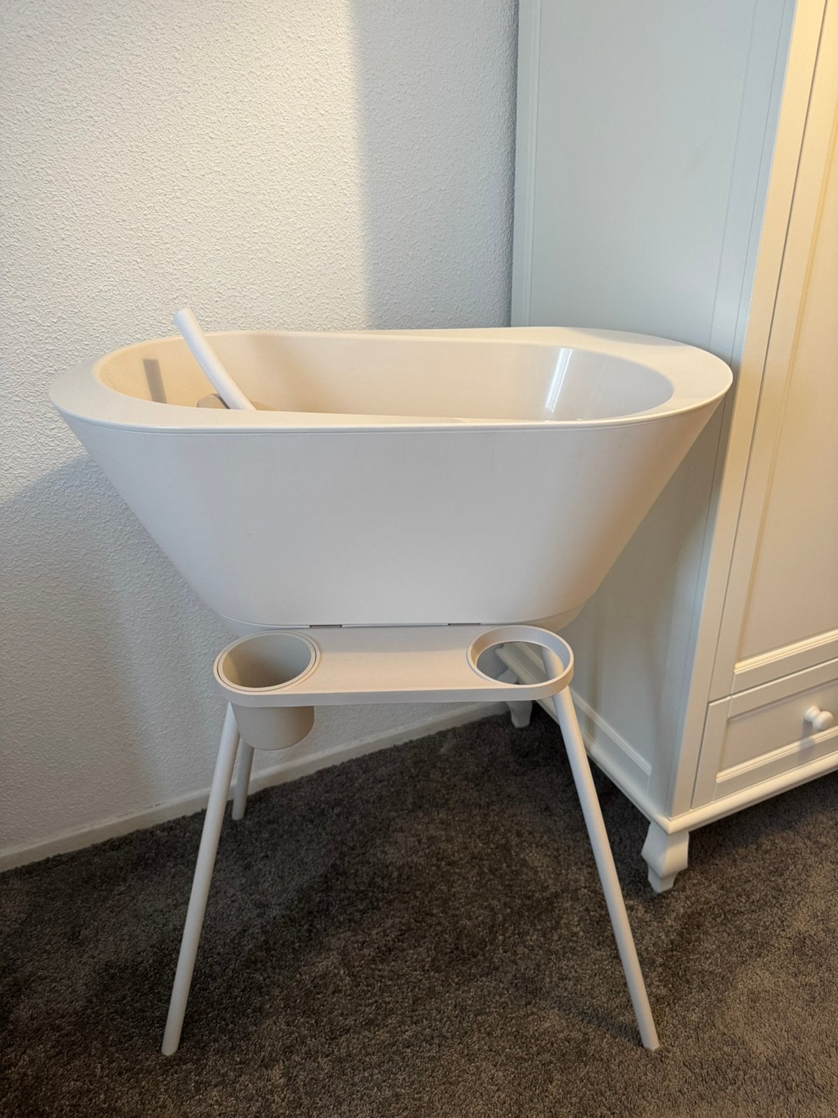 We-Too Babybadje met standaard, ligstoeltje en afvoerslang, Zo goed als nieuw, Badje, Standaard, Ophalen