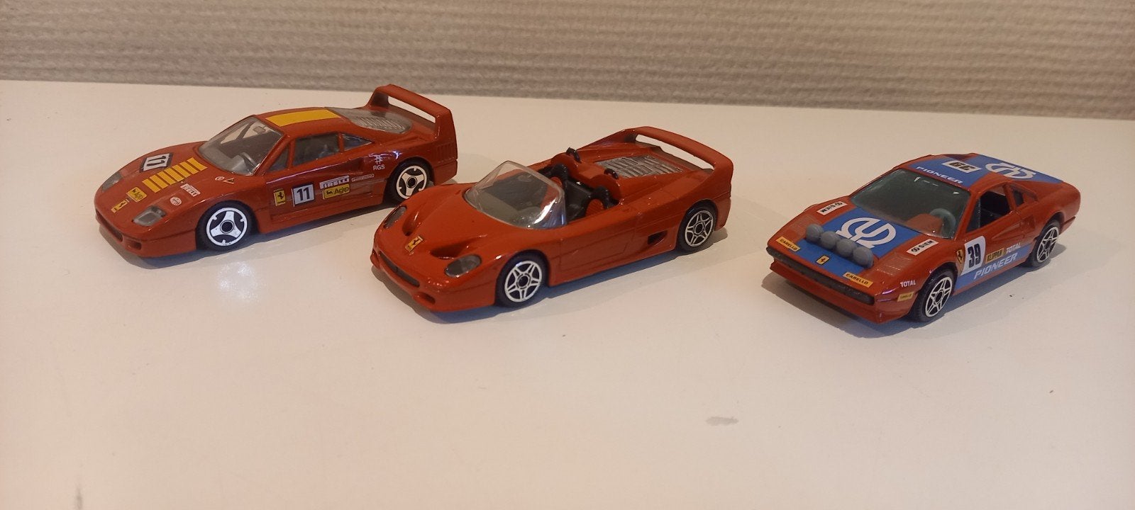 3 Ferrari modelauto's (Bburago, Maisto), Ophalen of Verzenden, Gebruikt, Auto, Overige merken