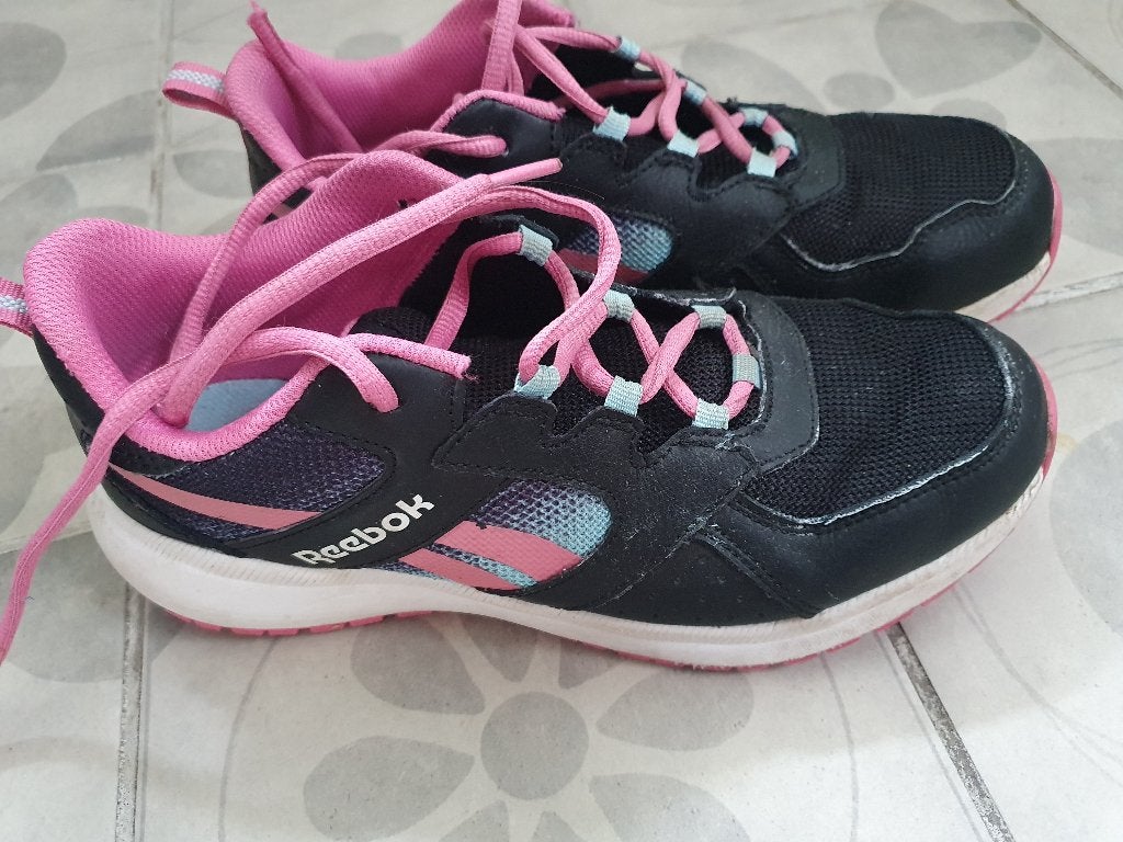 Reebok schoenen maat 38, Zwart, Ophalen of Verzenden, Gedragen, Sneakers of Gympen