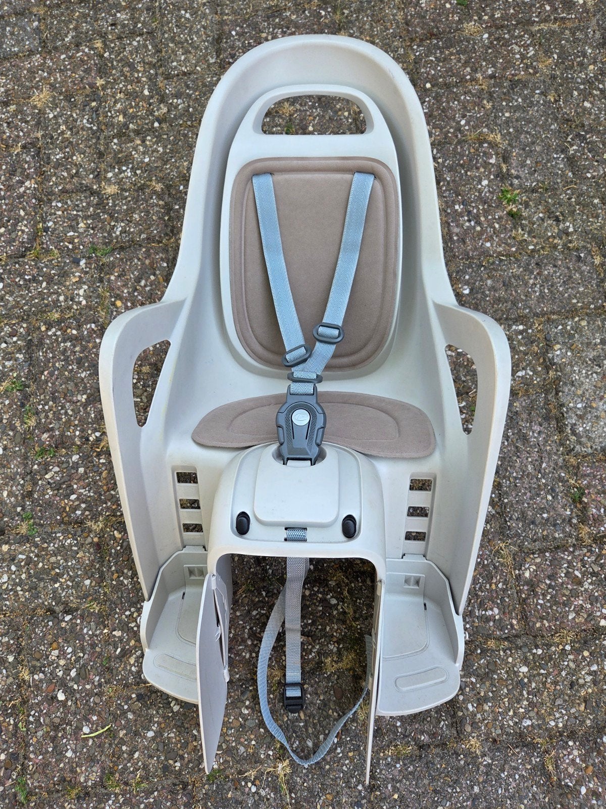 Polisport Groovy CFS Achterzitje - Gebruikt, Fietsen en Brommers, Fietsaccessoires | Fietsstoeltjes, Ophalen, Gebruikt, Voetsteuntjes