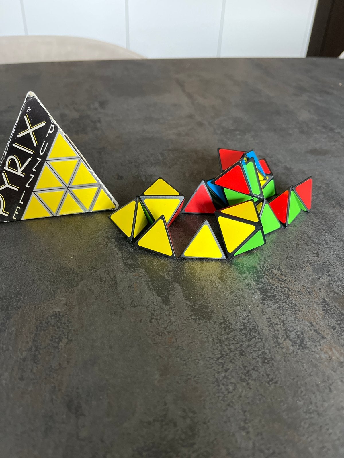 Pyrix Puzzel Piramide - Zo goed als nieuw, Ophalen of Verzenden, Zo goed als nieuw, Rubik's of 3D-puzzel