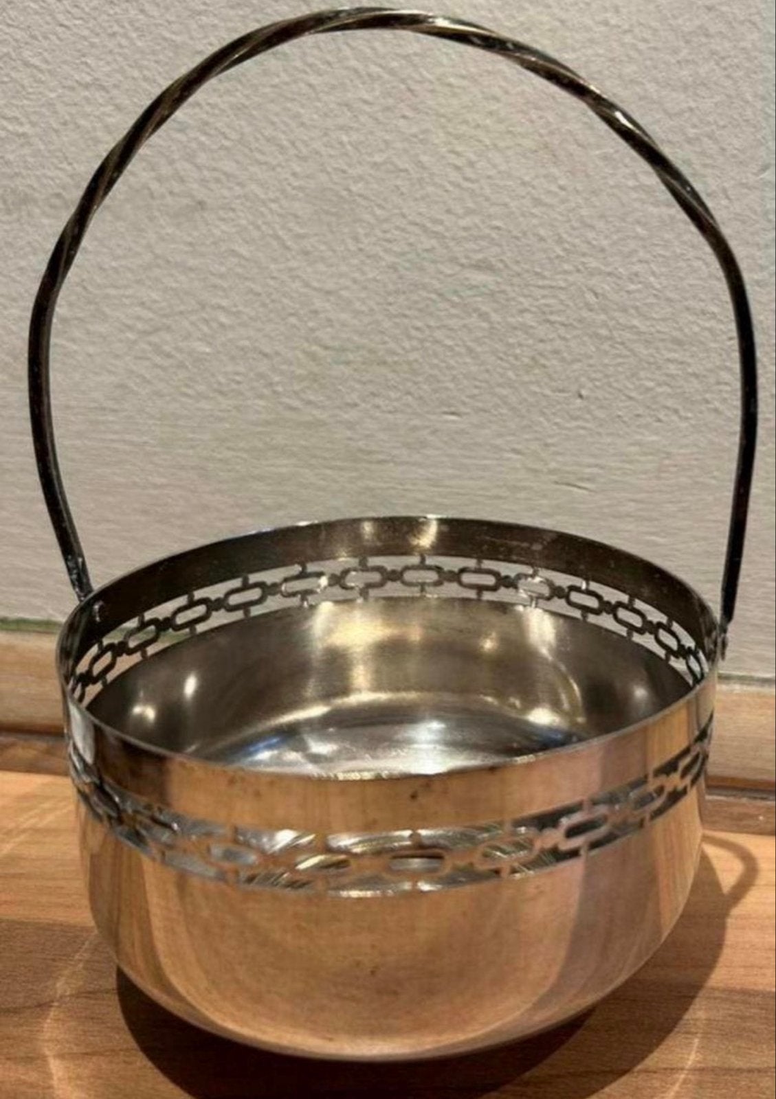 Vintage Verzilverde Bonbonnière met Hengsel - Eyecatcher, Antiek en Kunst, Ophalen of Verzenden, Zilver