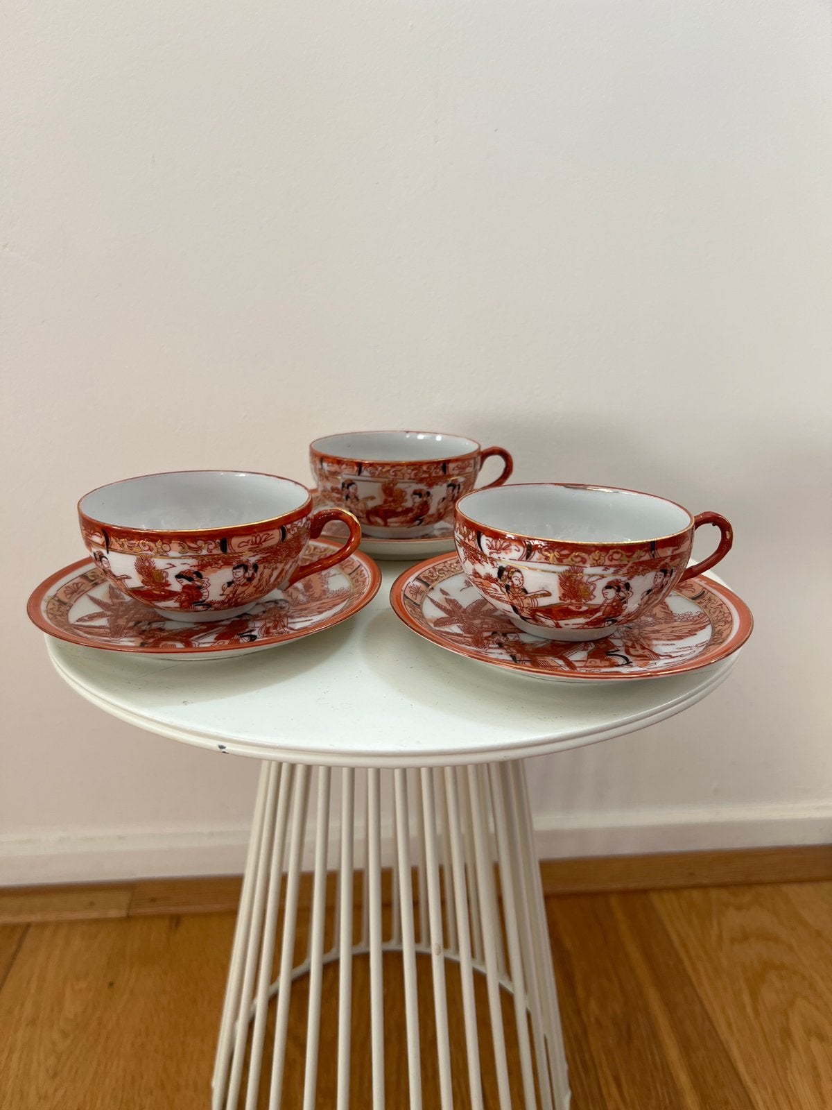 Set van 3 Antieke Japanse Kop en Schotels – Geisha Lithofani, Antiek en Kunst, Ophalen of Verzenden
