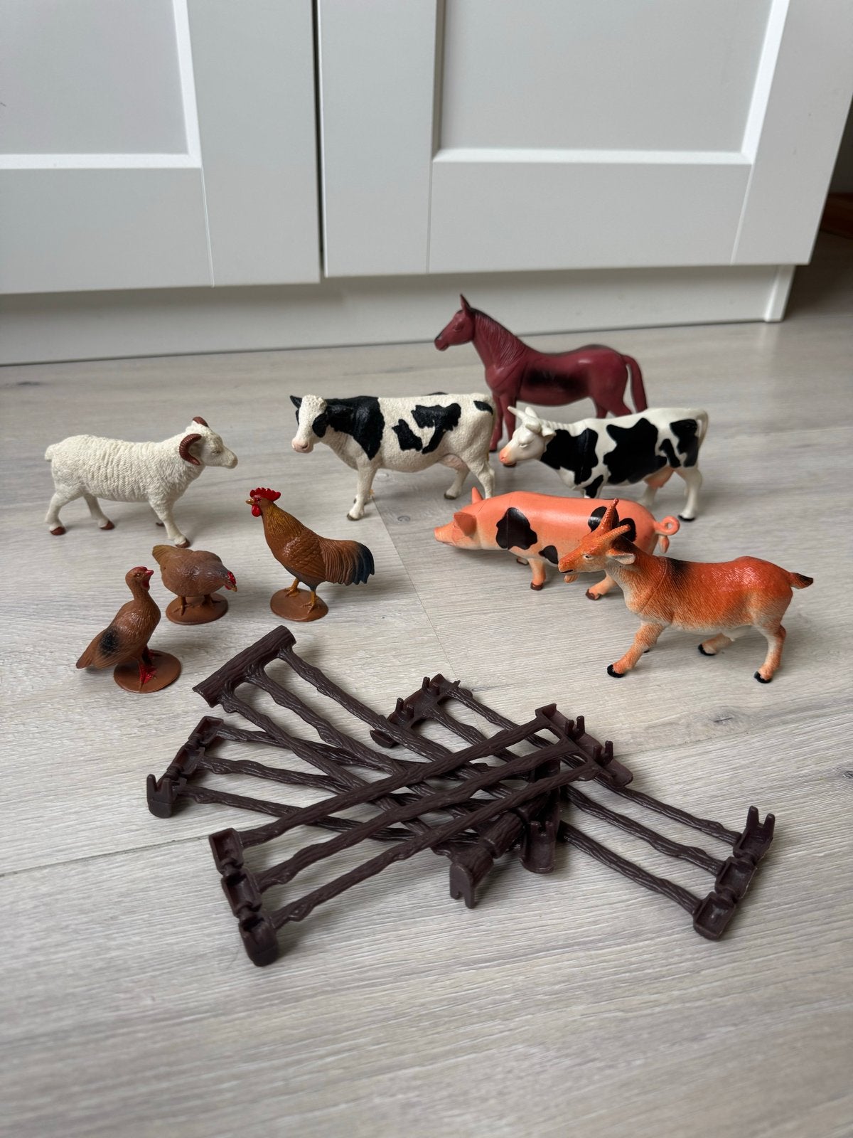 Boerderijdieren speelset met hekjes, Ophalen of Verzenden, Zo goed als nieuw, Jongen of Meisje