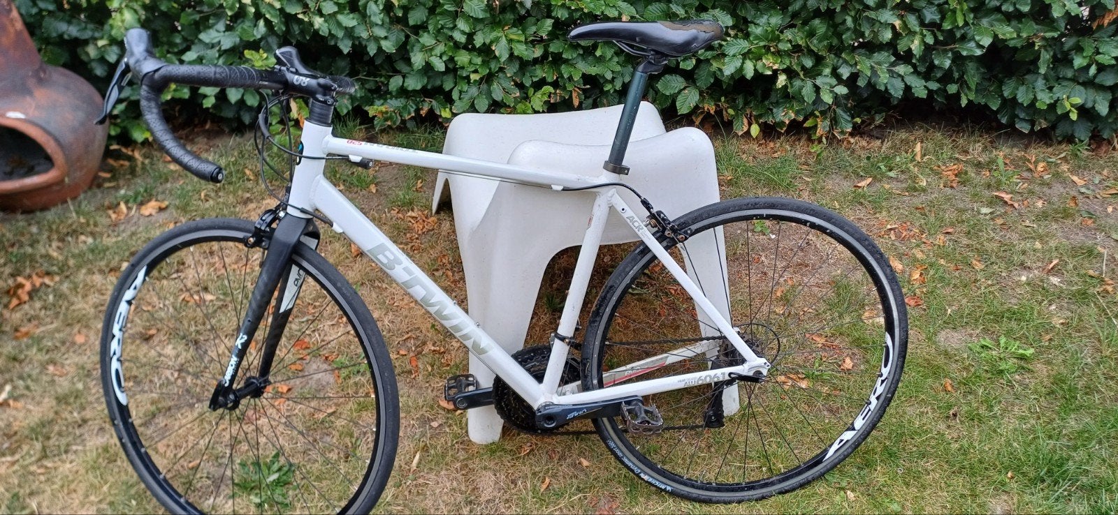 B TWIN triban 520 Carbon voorvoork, 28 inch, Gebruikt, 10 tot 15 versnellingen, Velgrem
