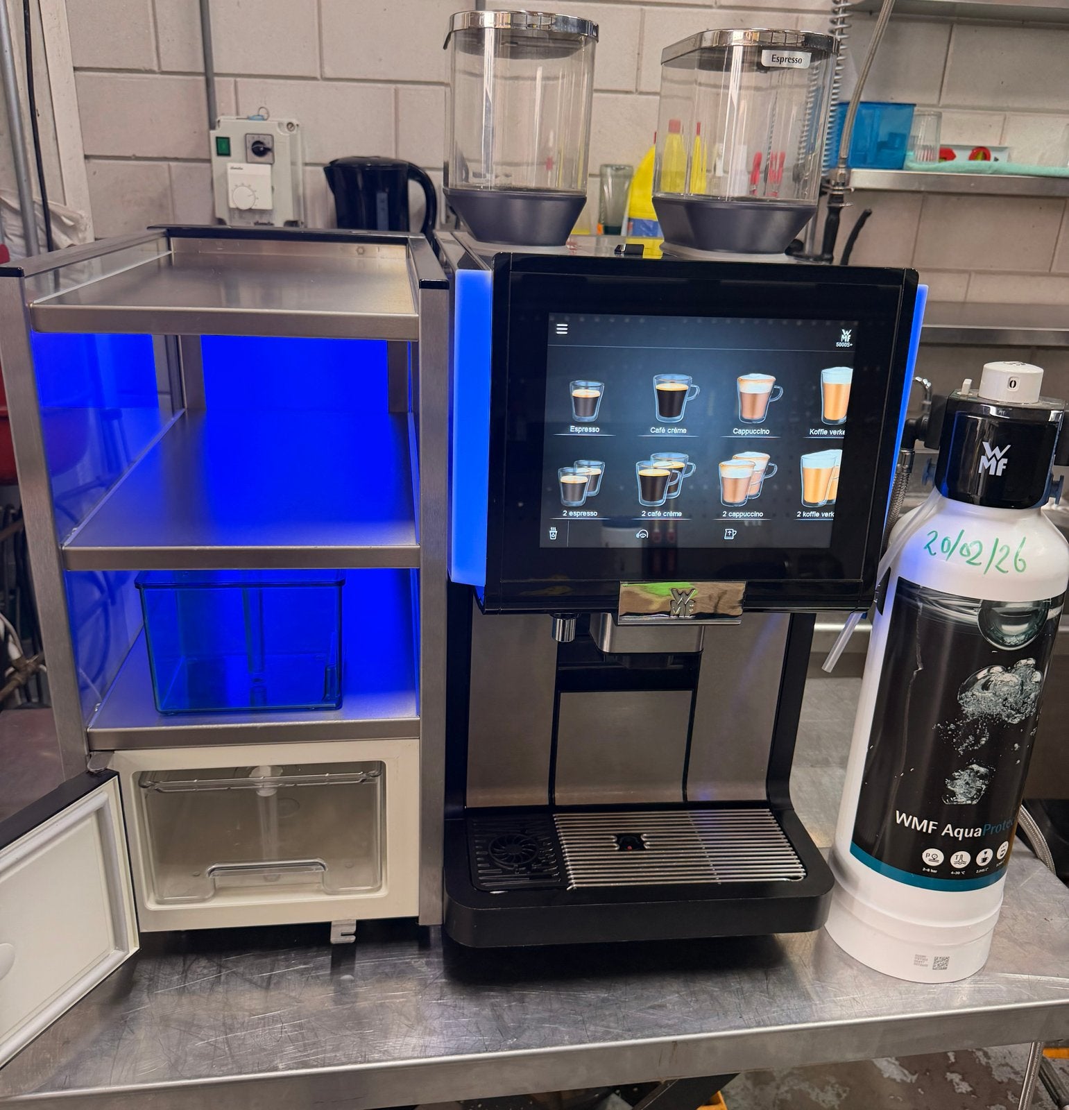 Foto 4 van WMF 5000 S+ Dynamic Milk – Complete set met Cup&Cool - 230V