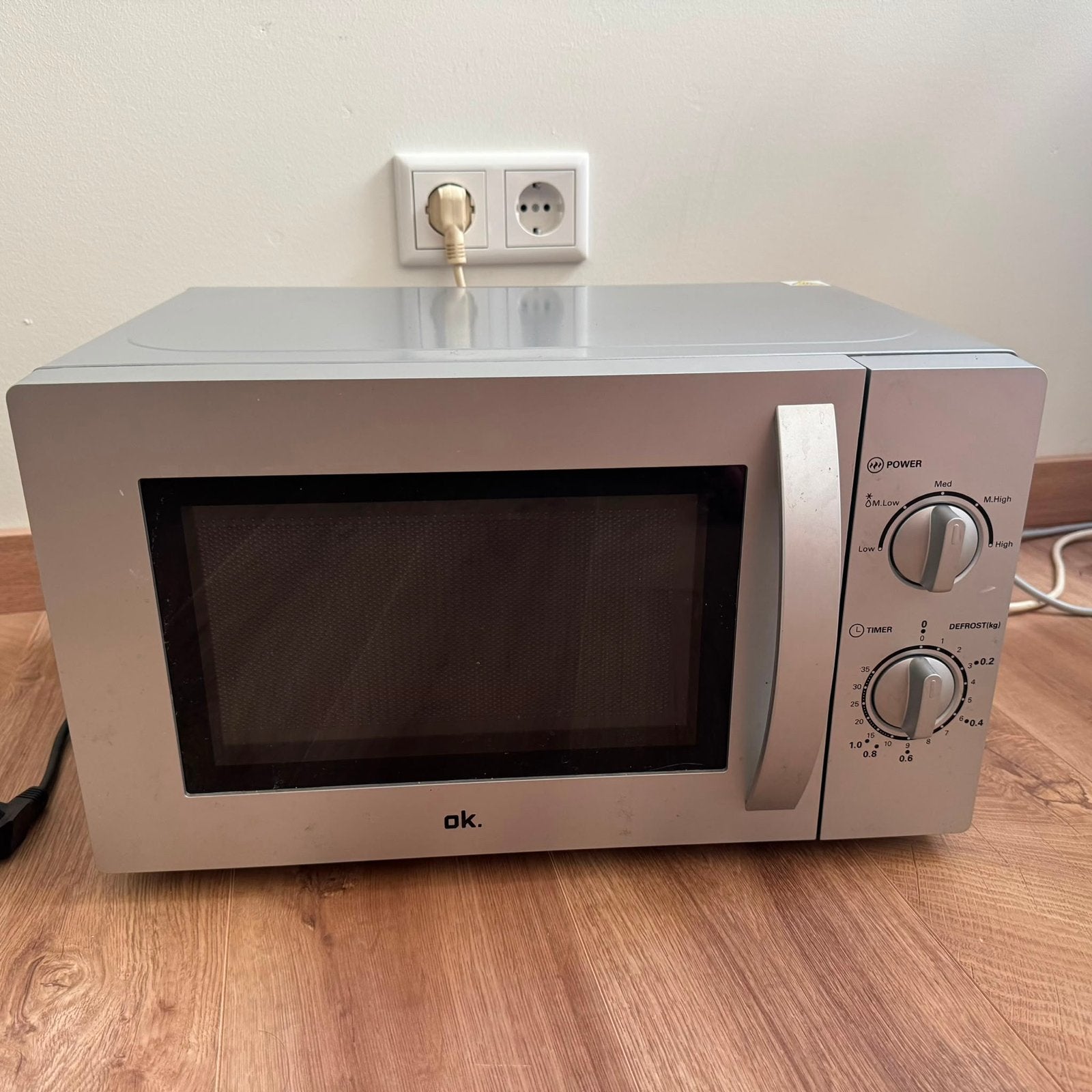 OK. Magnetron - Compact en Gebruiksvriendelijk, Ophalen, Gebruikt, Minder dan 45 cm, Magnetron