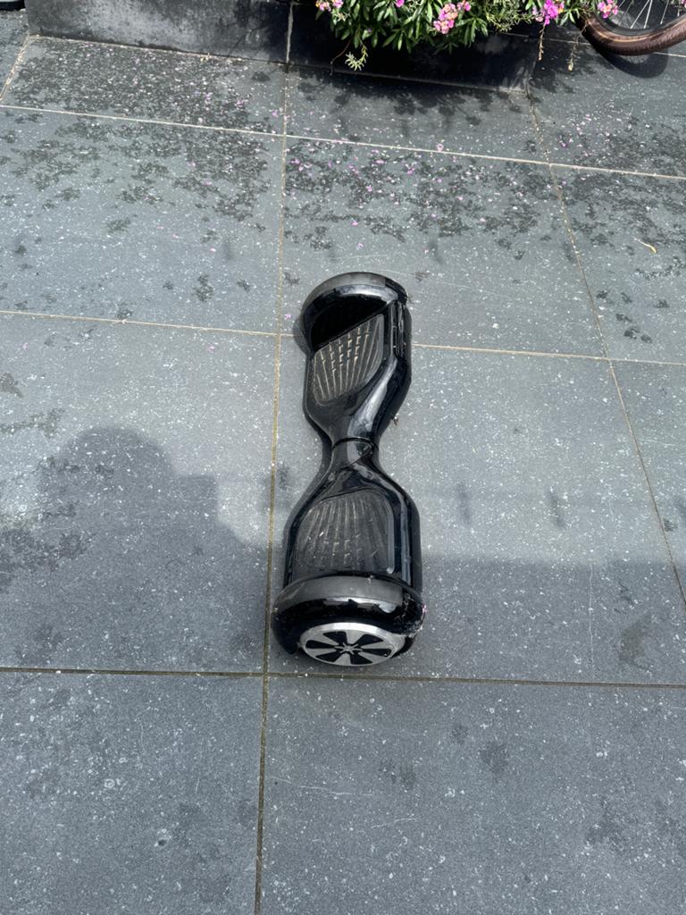 Zwarte Hoverboard - Gebruikt maar functioneel, Ophalen of Verzenden, Gebruikt, Overige typen